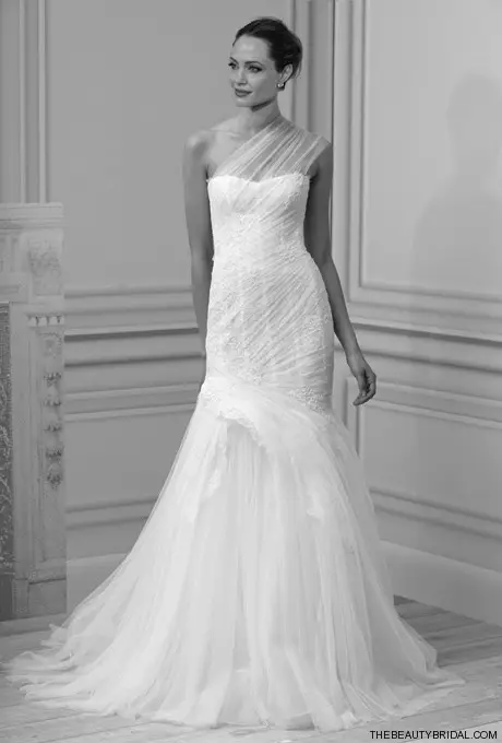 Angelina Jolie Wedding Dress by Monique Lhuillier