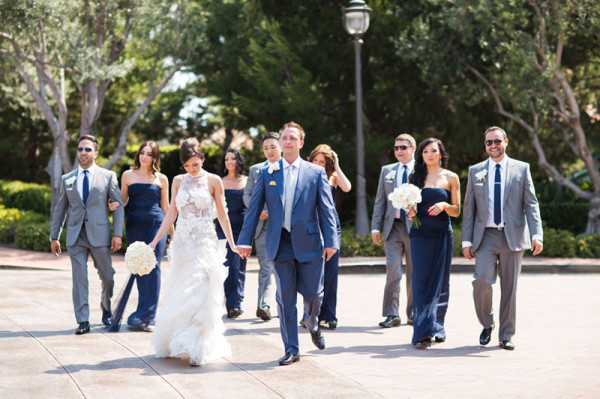 Bride groom and bridesmaids in navy dresses 600x399 1