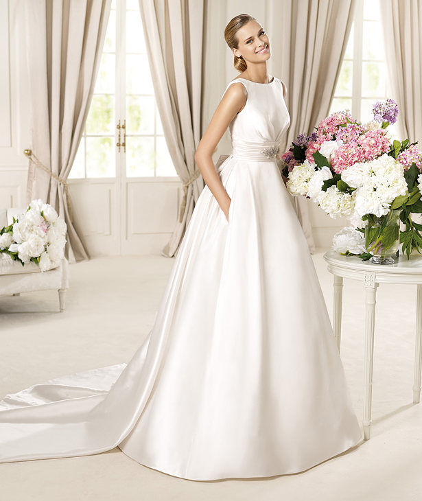 Pronovias 2013 Couture Bridal Gown DALILA