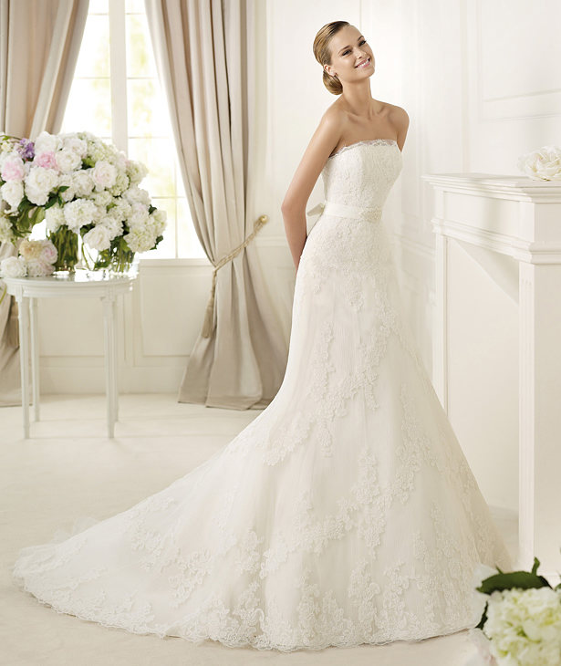 Pronovias 2013 Couture Bridal Gown DANESA