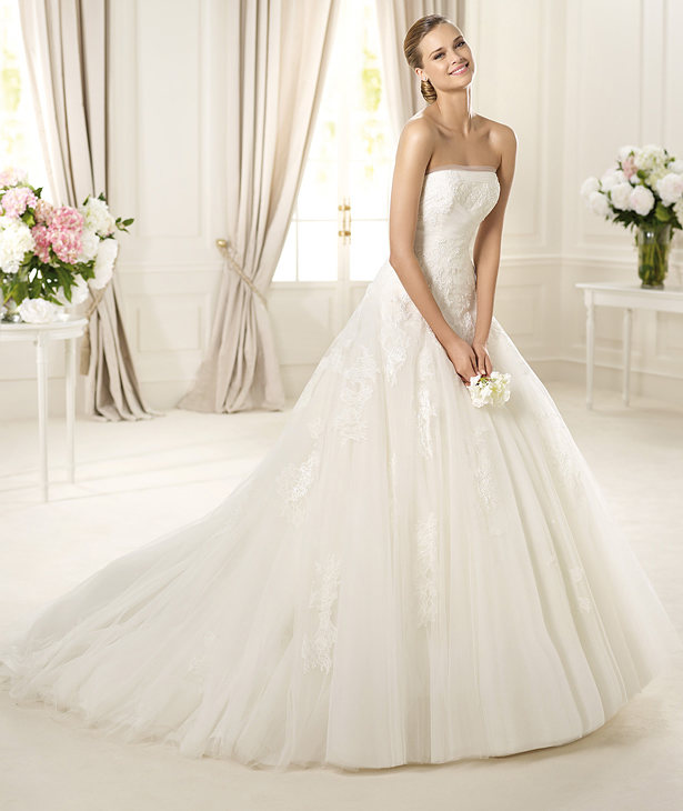 Pronovias 2013 Wedding Dress DONAIRE