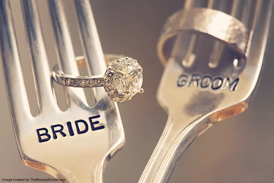 Unique wedding ring photo ideas 1