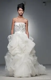 Vera Wang Bridal gown 2011