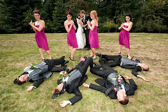 funny wedding party portrait pose