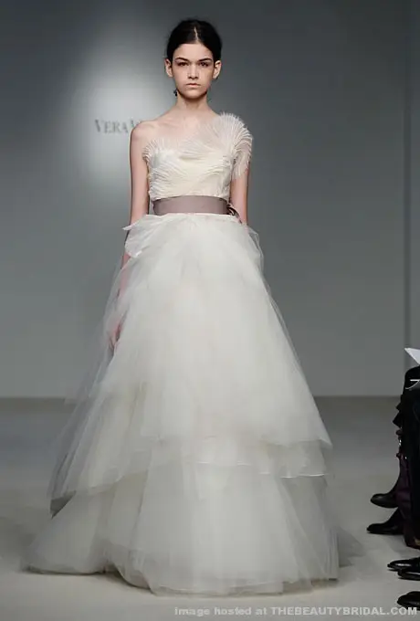 vera wang wedding gowns spring 2012